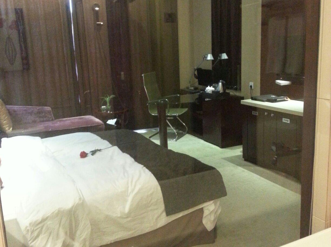 世外桃苑度假村主图