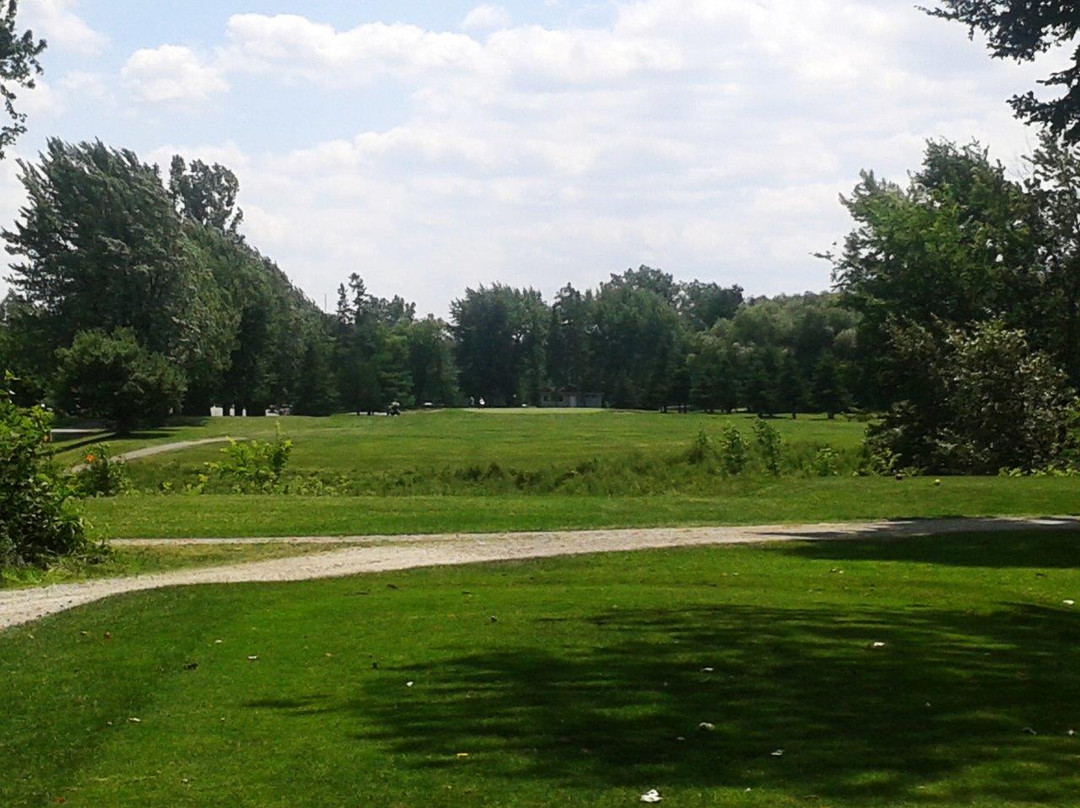 Club De Golf Tecumseh-加蒂诺必去景点