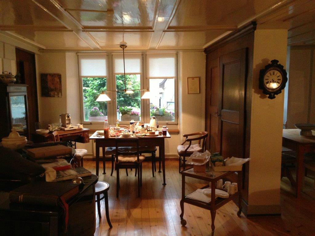 Maison D'Hotes La Vigne-餐饮