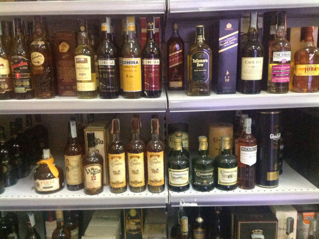 Le Bonta di Bacco Enoteca-奥斯图尼必去景点