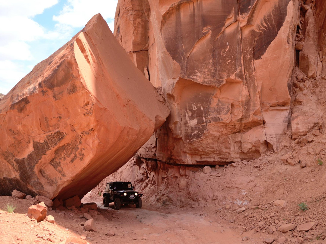 Long Canyon-圆顶礁国家公园必去景点