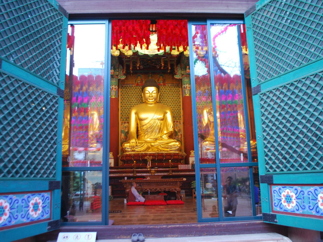 曹溪寺景点图片
