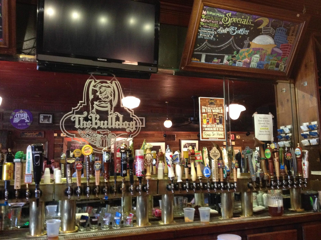 The Bulldog, Uptown-新奥尔良必去景点