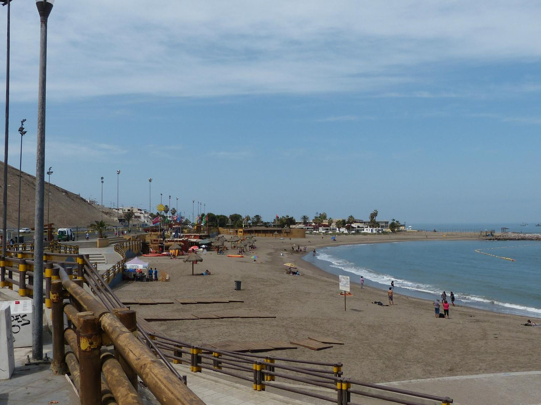 El Laucho Beach-阿里卡必去景点
