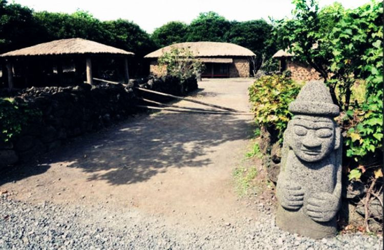 城邑民俗村景点图片