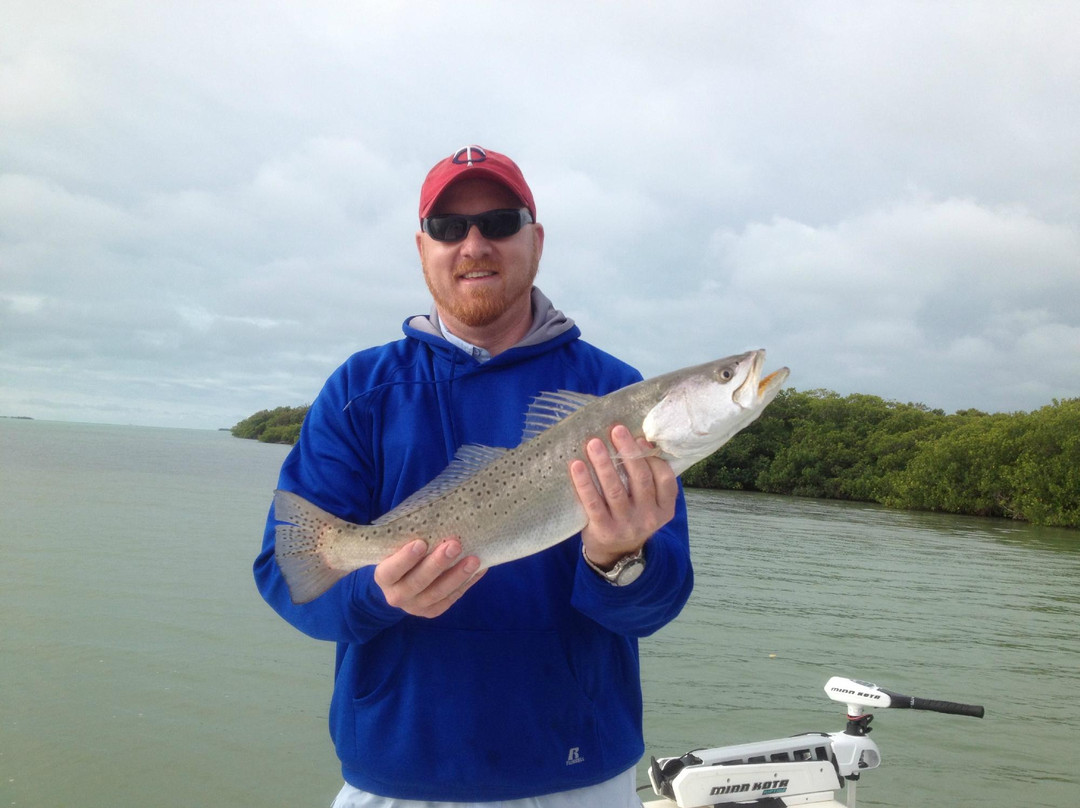 Dirty Waters Charters-拉哥岛必去景点