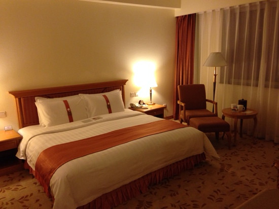 长峰假日酒店主图