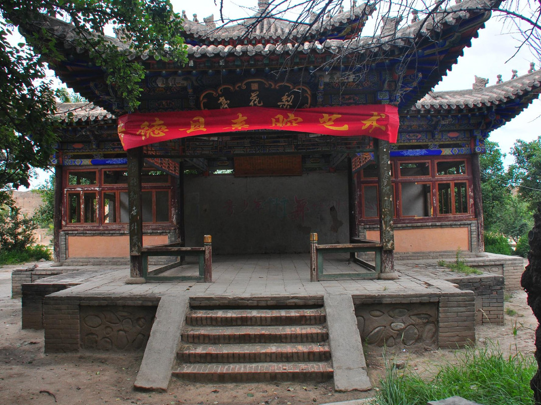 海南州贵德明清古建筑群景点图片