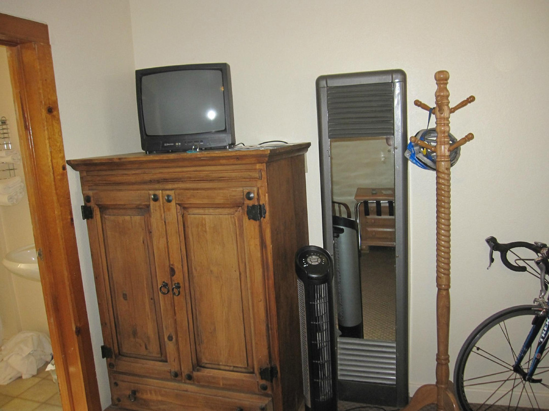 Big Valley Motel主图