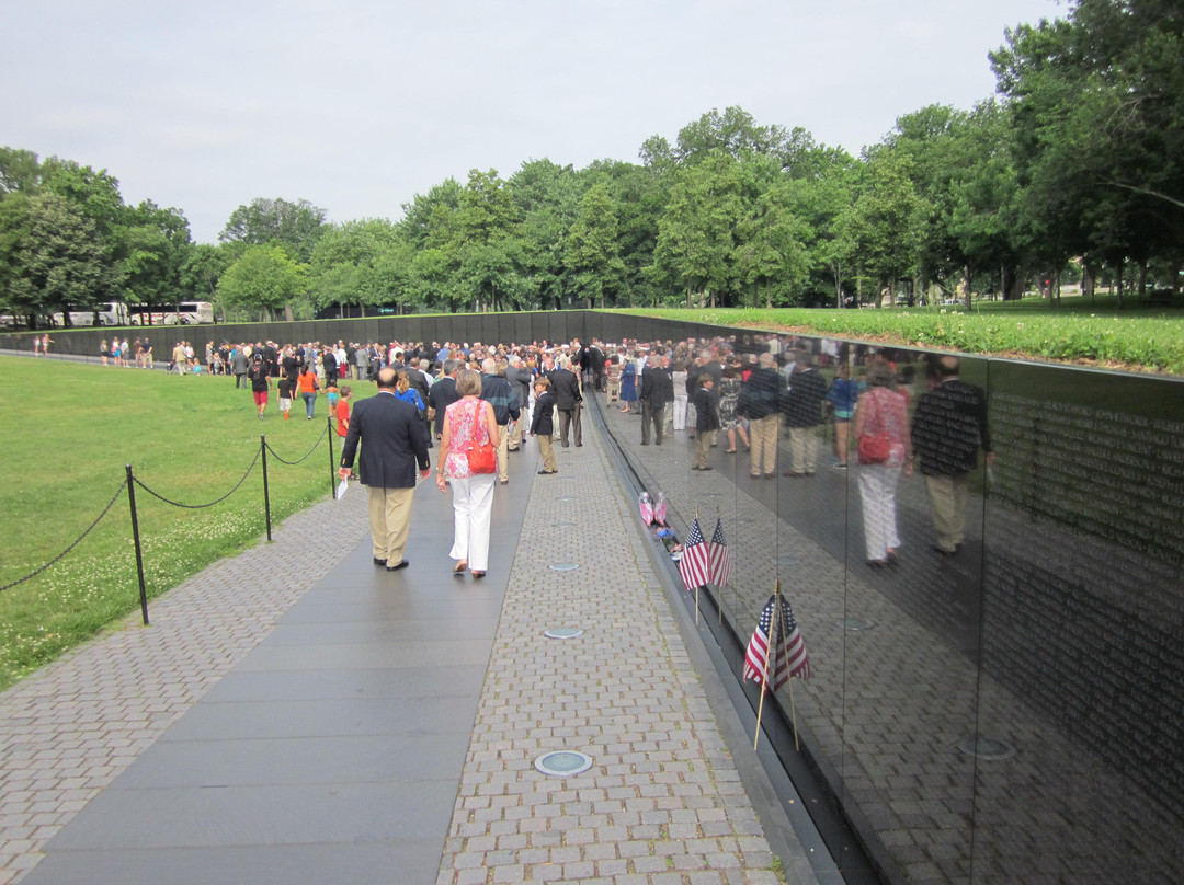 越战纪念碑-华盛顿特区必去景点