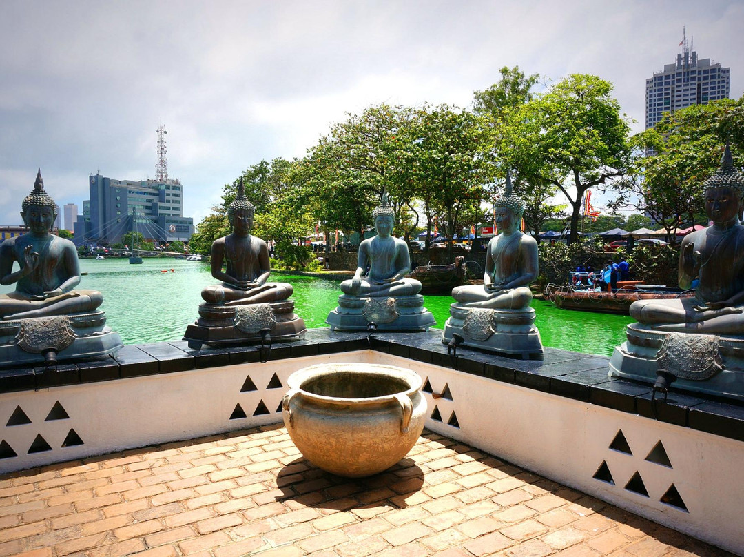 Seema Malakaya Temple-科伦坡必去景点