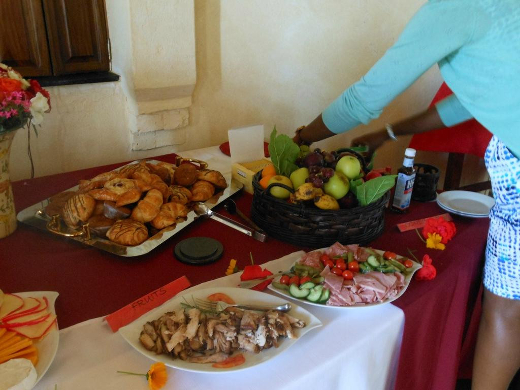 Pangolin Lodge主图