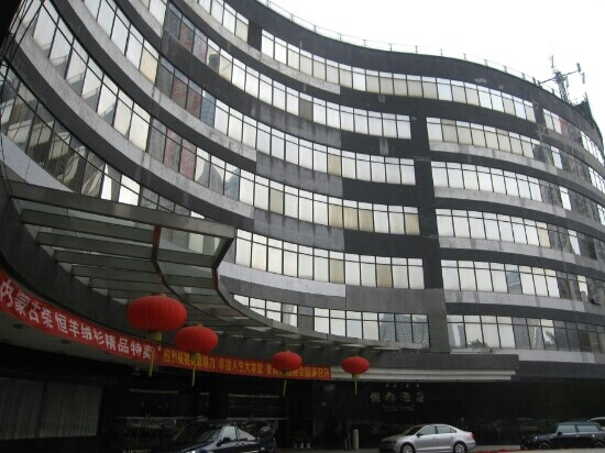 珠海银都柏嘉大酒店(拱北口岸高铁站店)-客卧