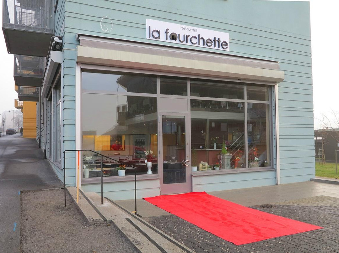 Marsta餐馆和美食-Restaurang La Fourchette