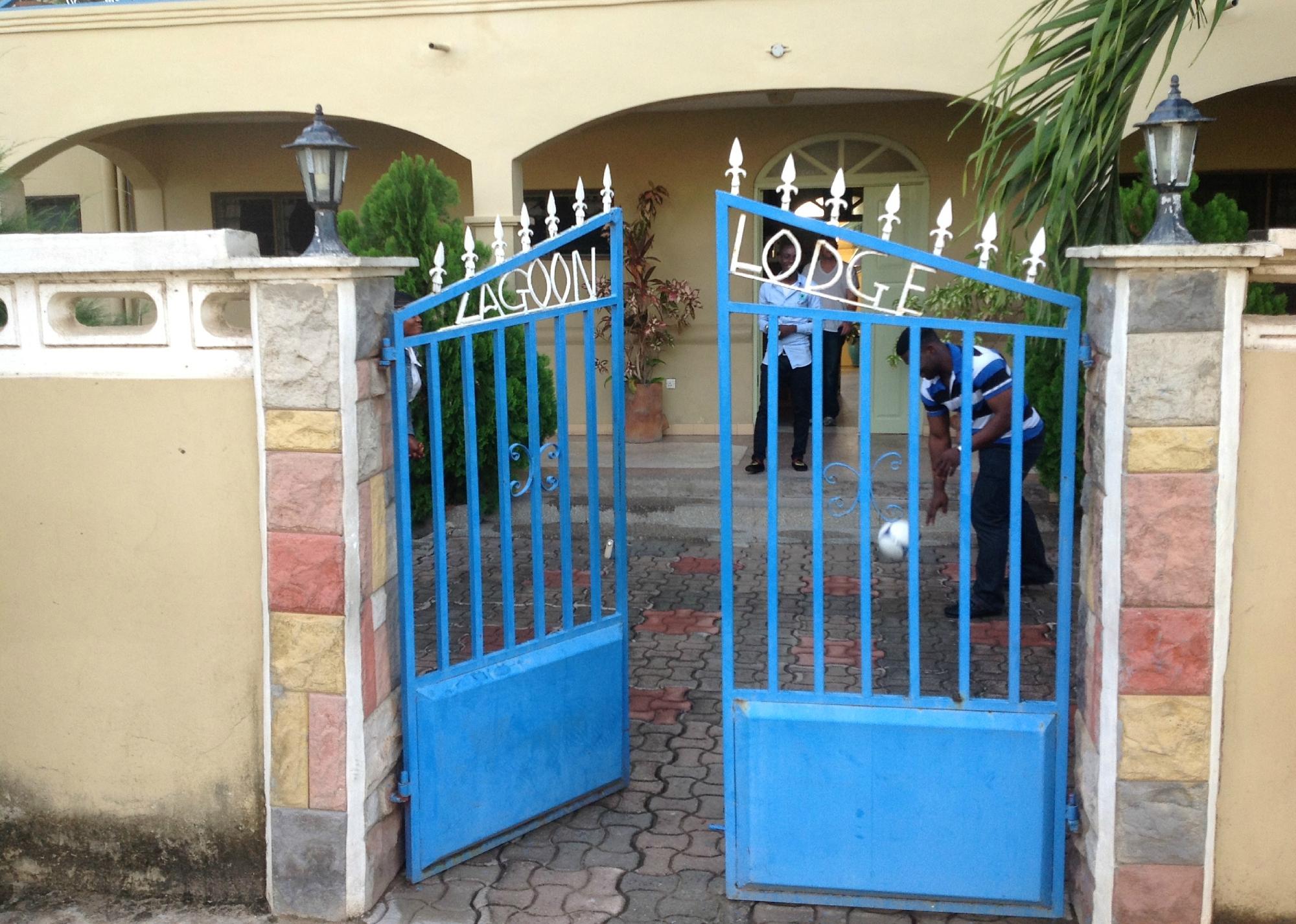 Lagoon Lodge Winneba-浴室