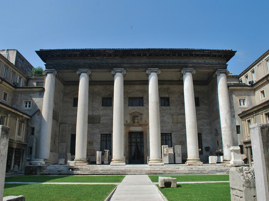Museo Lapidario Maffeiano-维罗纳必去景点