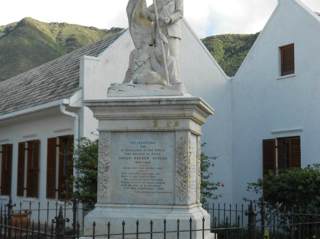 Anglo-Boer War Memorial-格拉夫-里内特必去景点