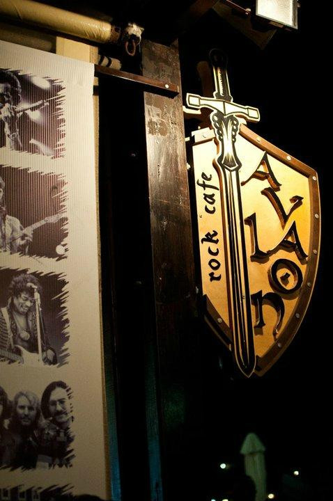 Avalon Rock Pub-干尼亚必去景点