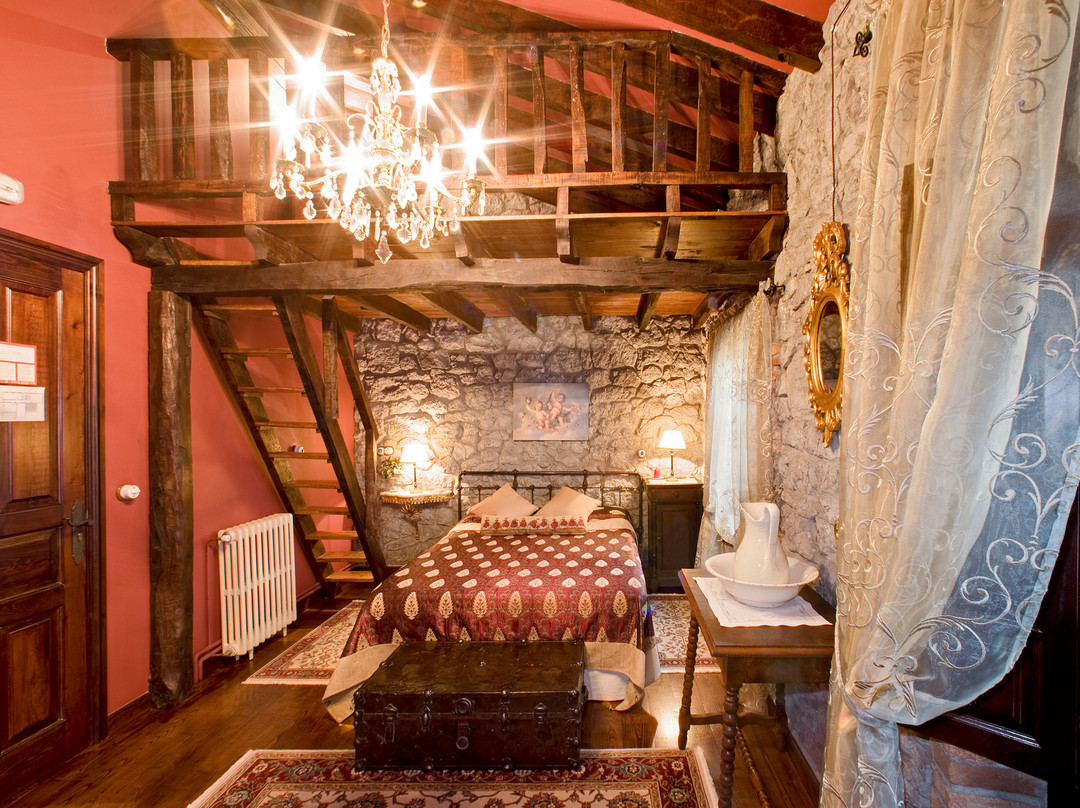 Posada De Pedrena主图