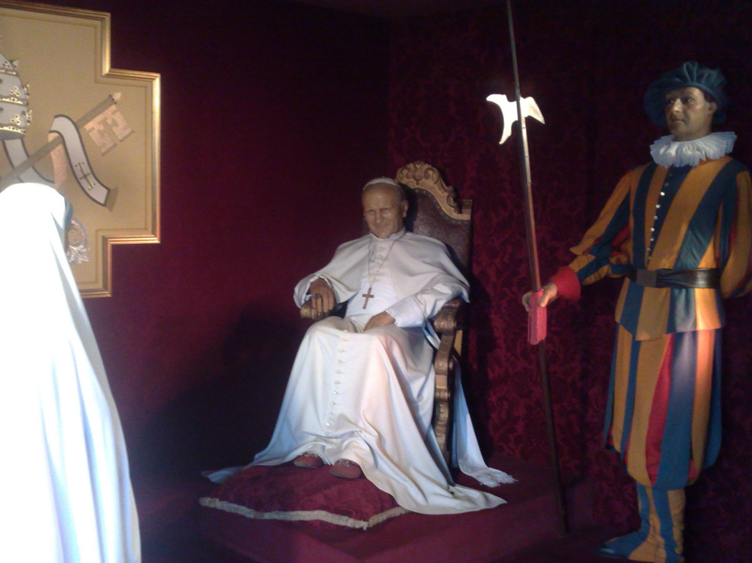 Musee de Cire de Lourdes景点图片