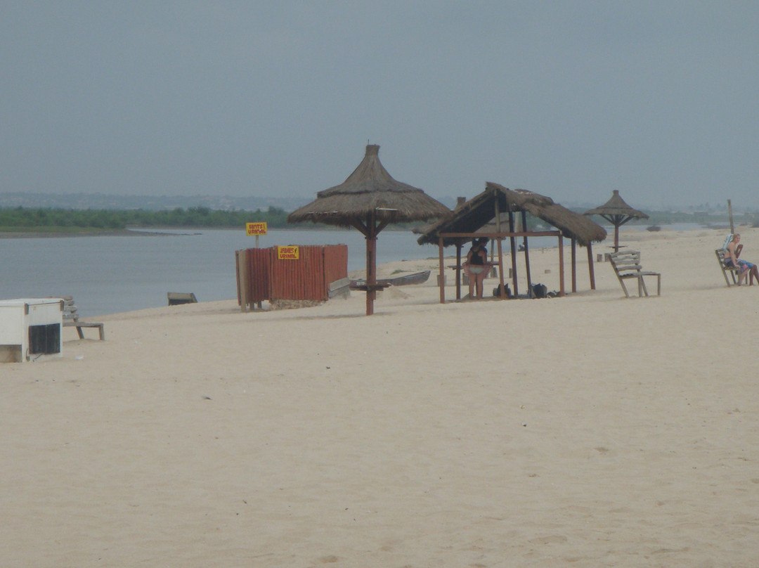 Bojo Beach-阿克拉必去景点