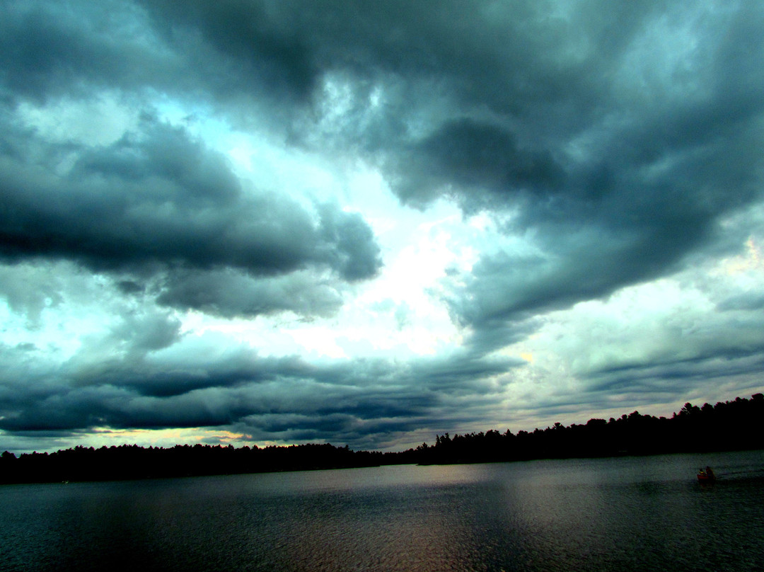 Grundy Lake Provincial Park景点图片