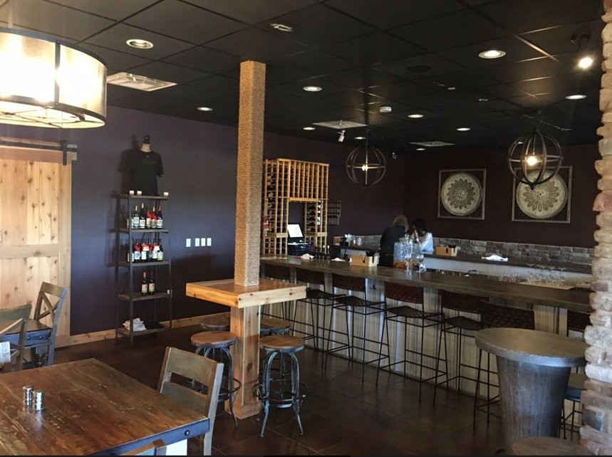 The Vineyards At Pine Lake