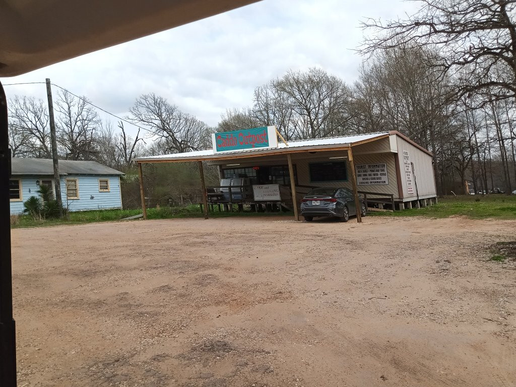 Uncertain General Store & Grill