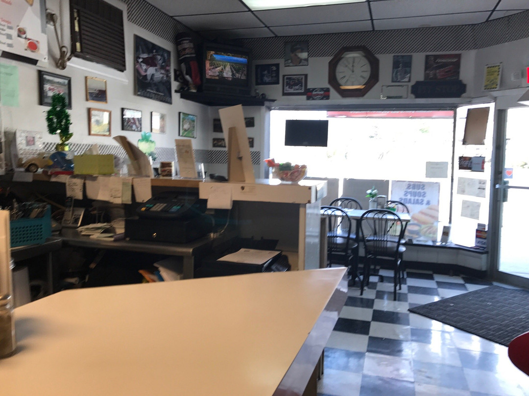 Pequannock餐馆和美食-Kenny's Pit Stop