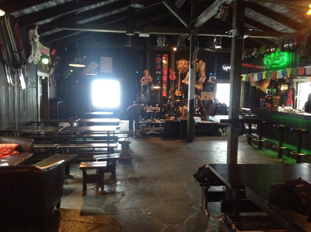 Luosto餐馆和美食-Calle-Talo