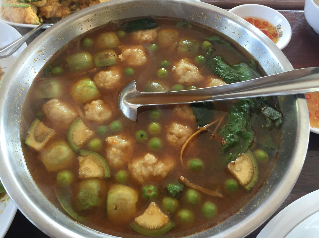 万标餐馆和美食-Khao San Khao Suay