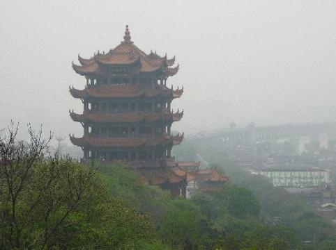 武汉五月花大酒店（黄鹤楼中南路地铁站店）-客卧