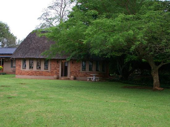 African Thatch Garden Cottage