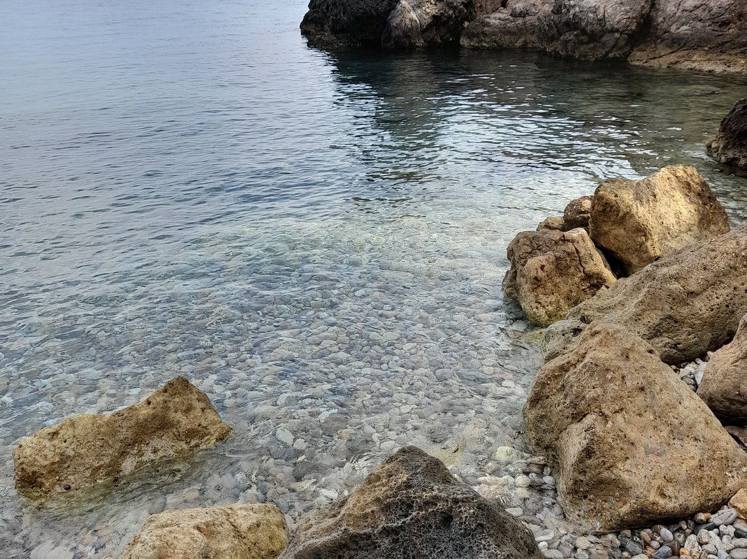 Spiaggia Libera La Cantoniera景点图片