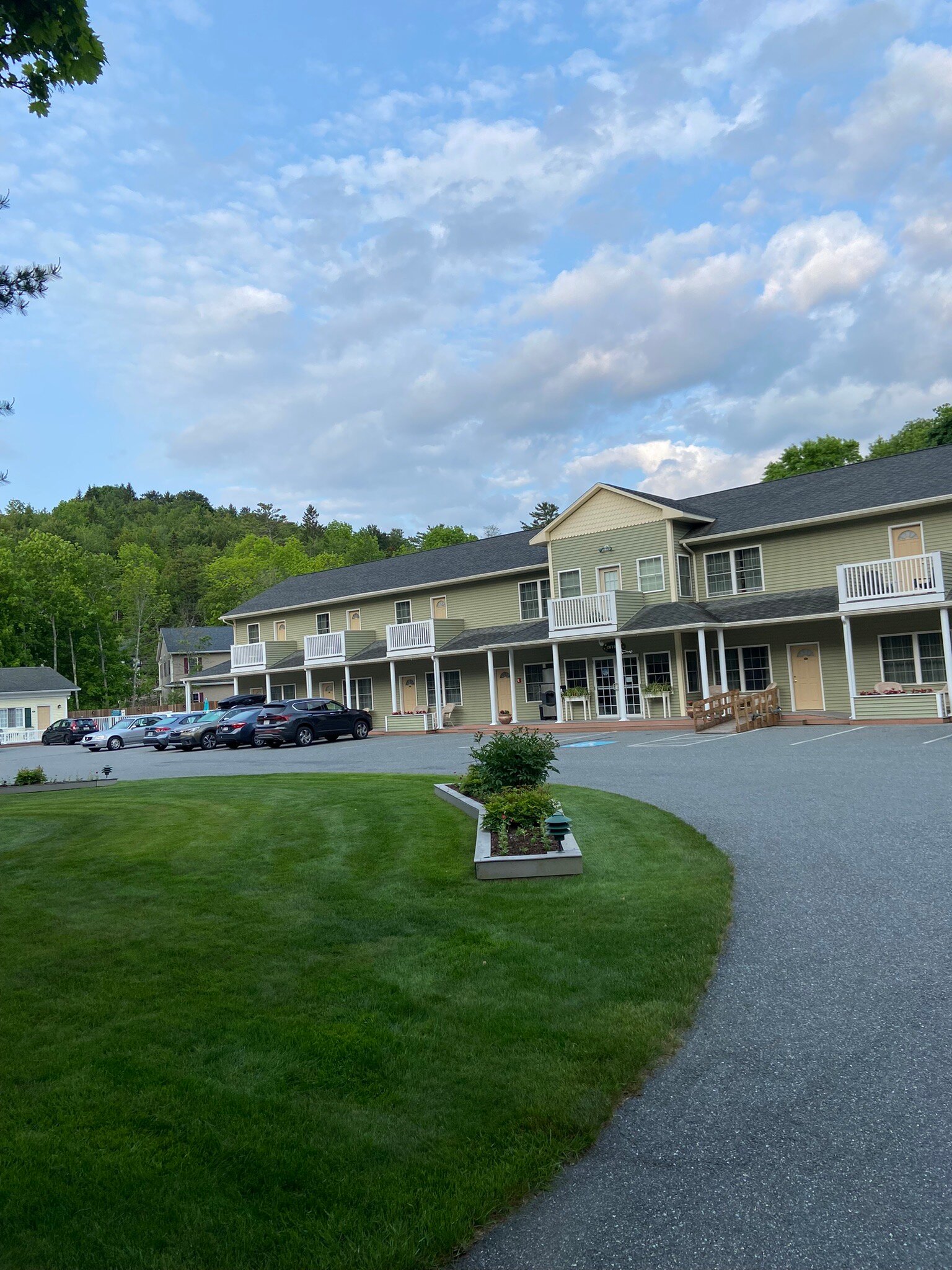 Cromwell Harbor Motel-官方