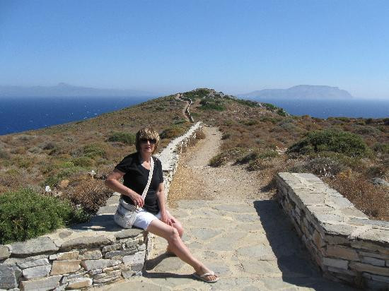 La Tomba di Omero-埃欧斯岛必去景点