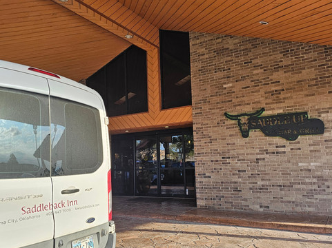 Saddleback Inn & Conference Center主图