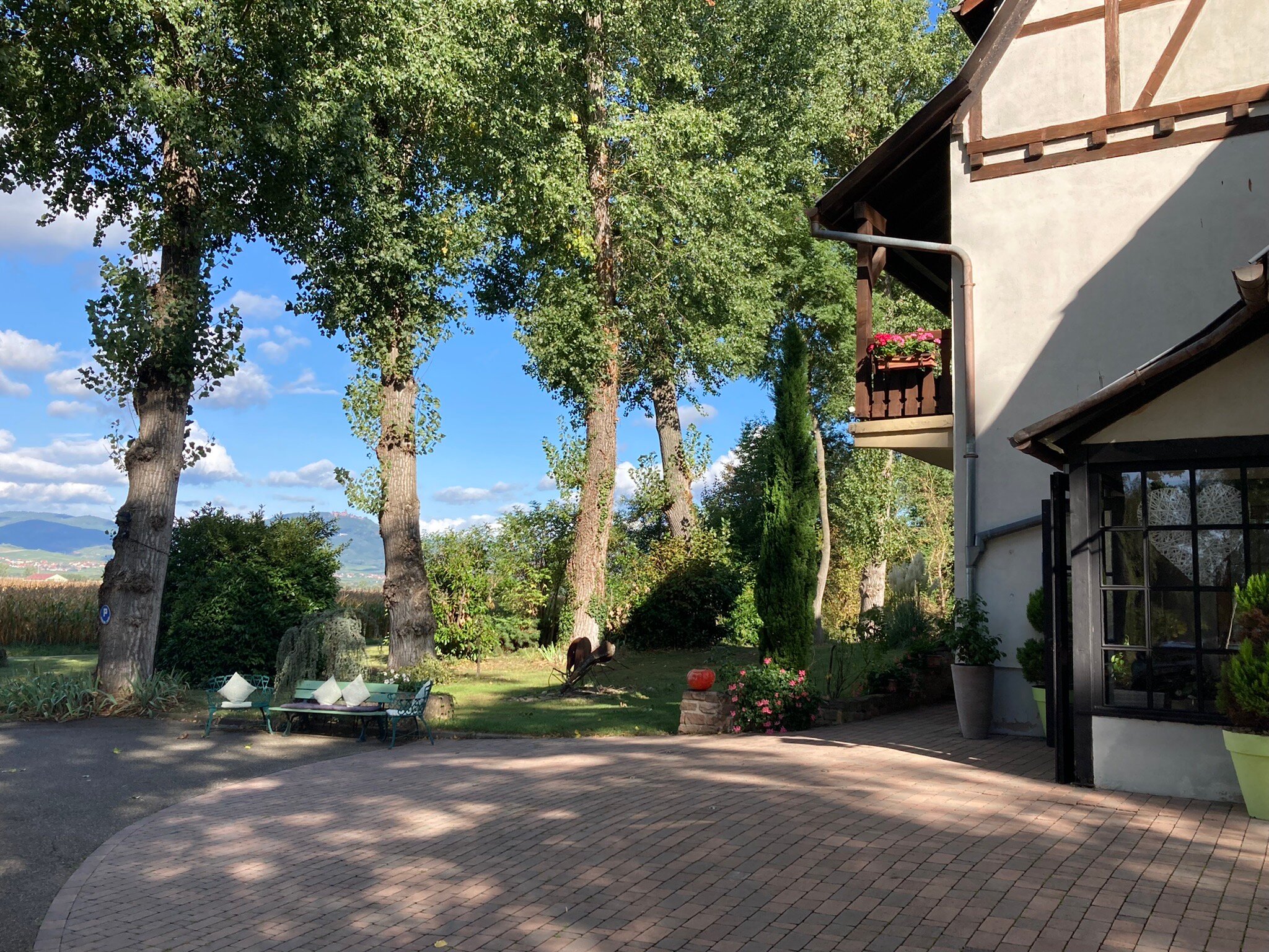 Hotel La Clairiere-官方