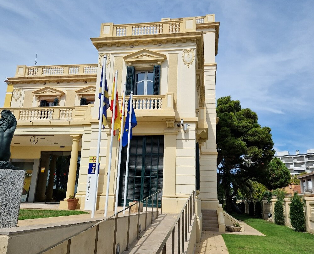 4 Passeig De Jaume I Building景点图片