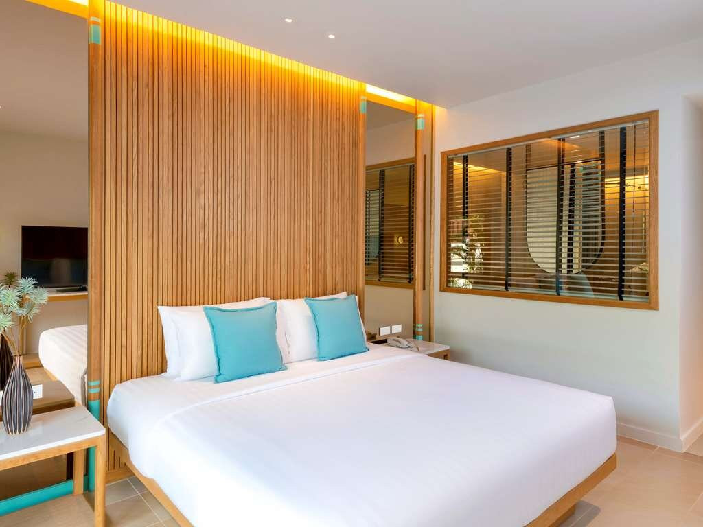 环裴罗勇诺富特酒店主图