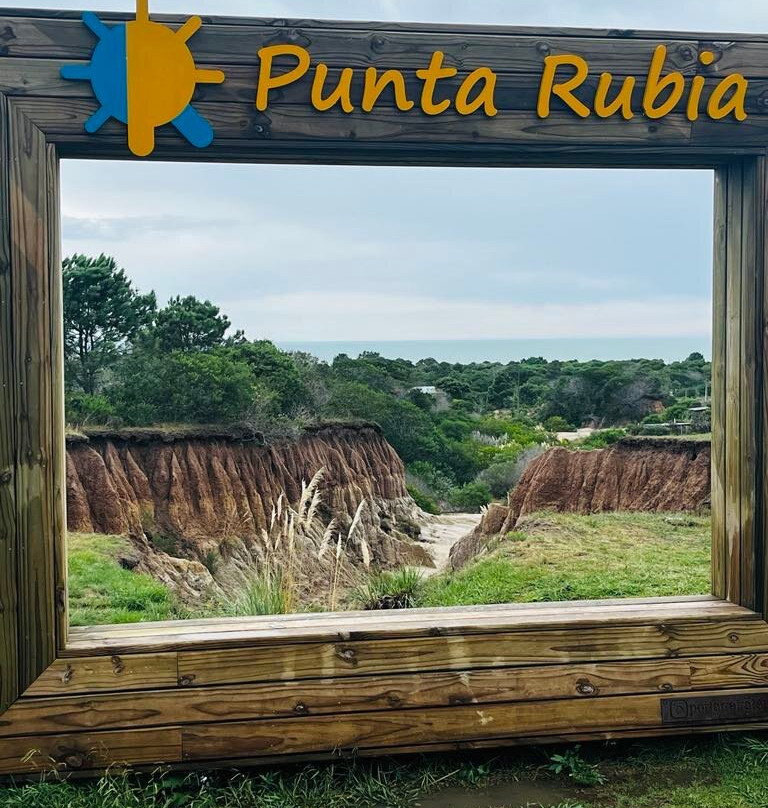 Valle De La Luna-Rocha必去景点