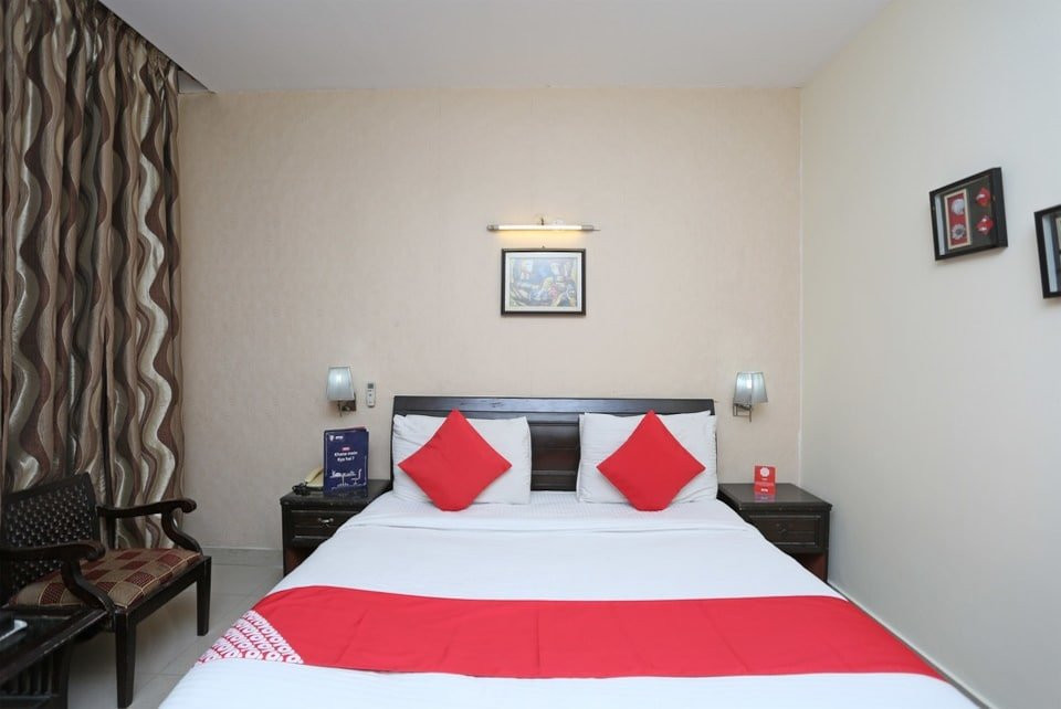 OYO 8576 Hotel Jiwan Plaza主图