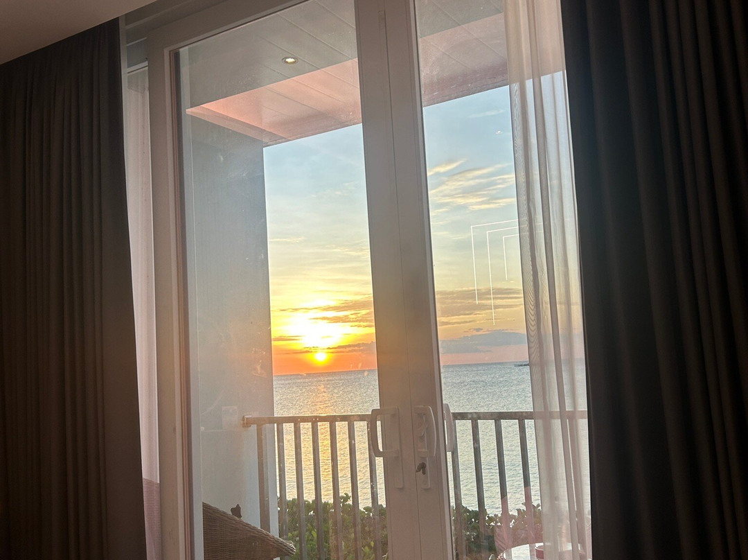 Swiss-Belcourt Kupang主图