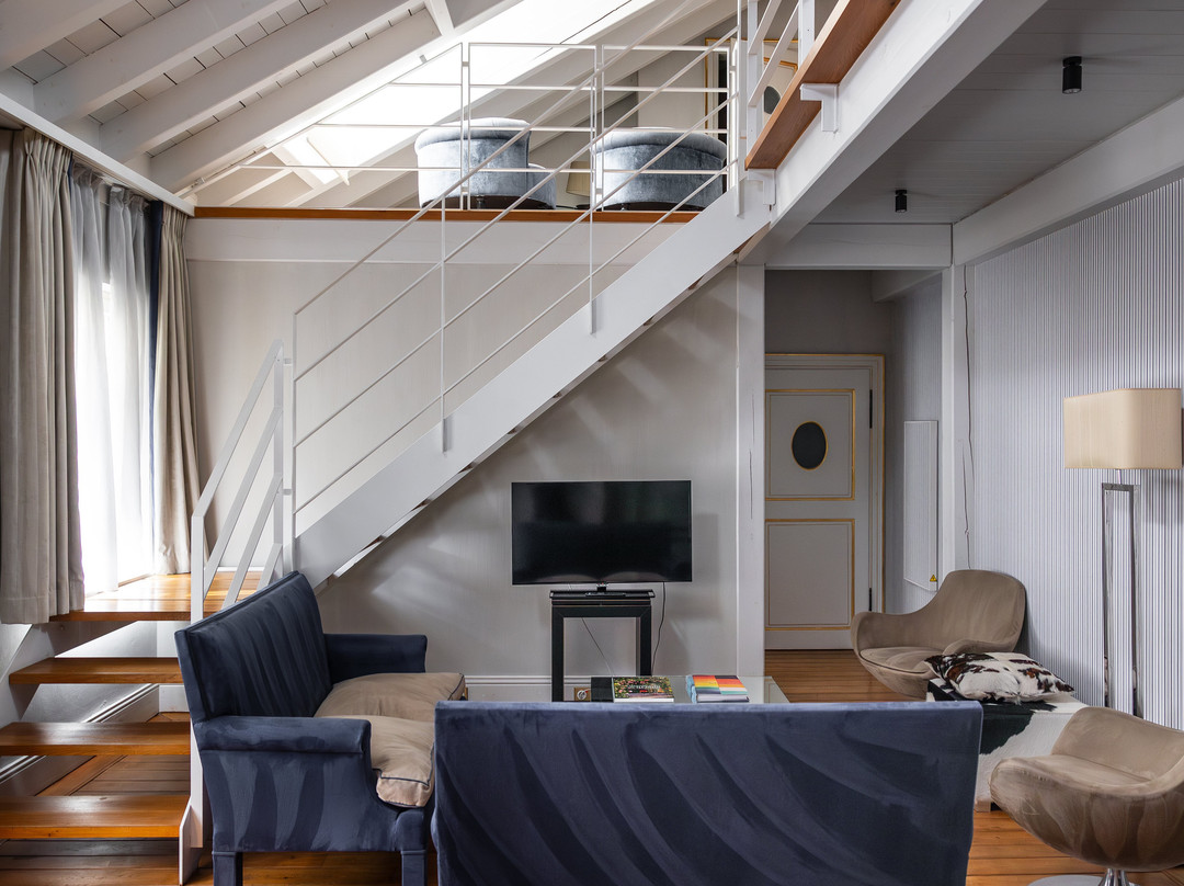 军事广场酒店主图