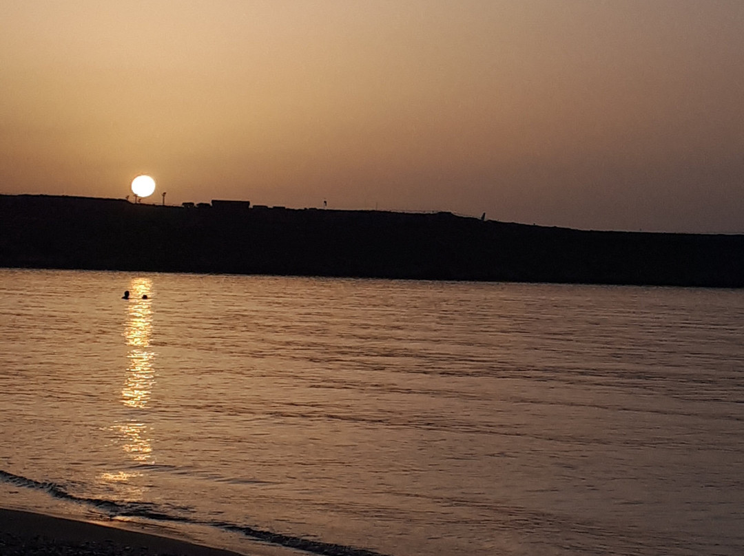 Amnissos Beach-Karteros必去景点