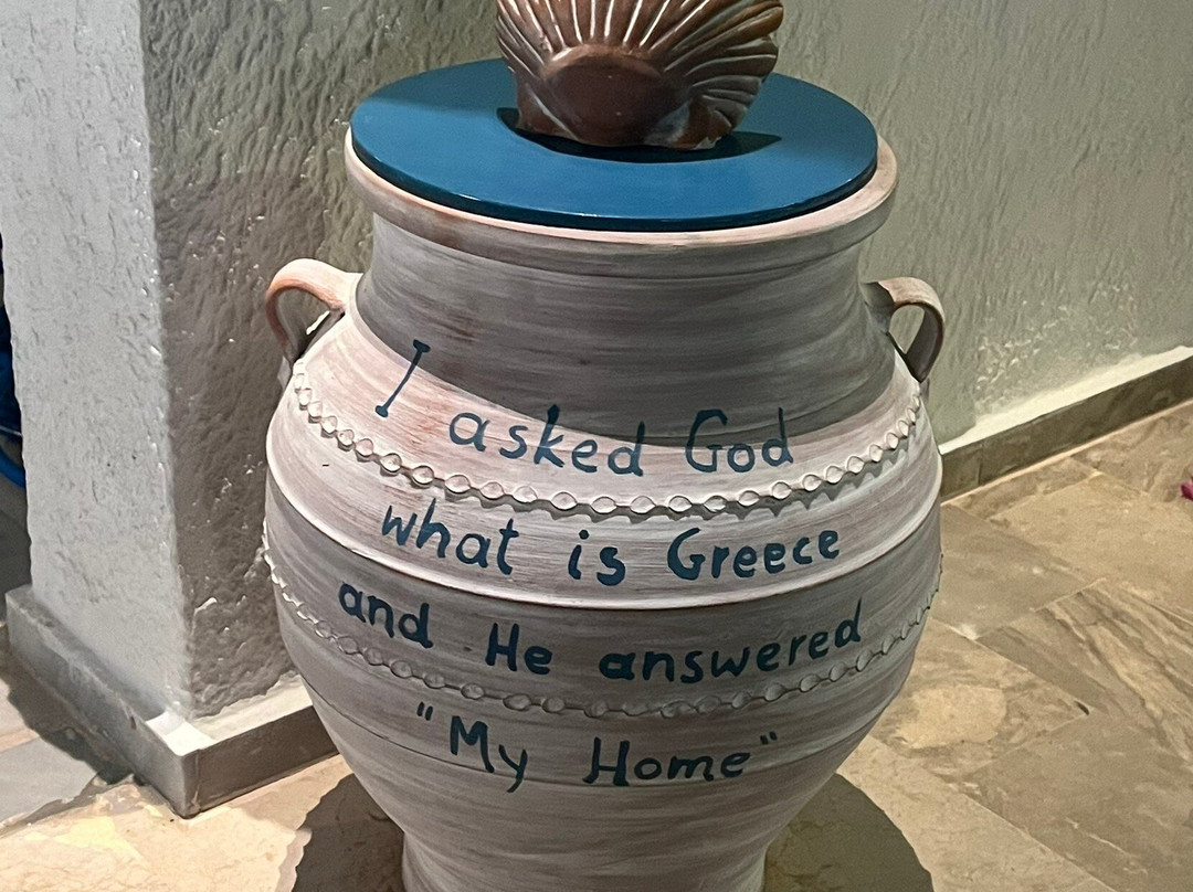 Nefeli Studios主图