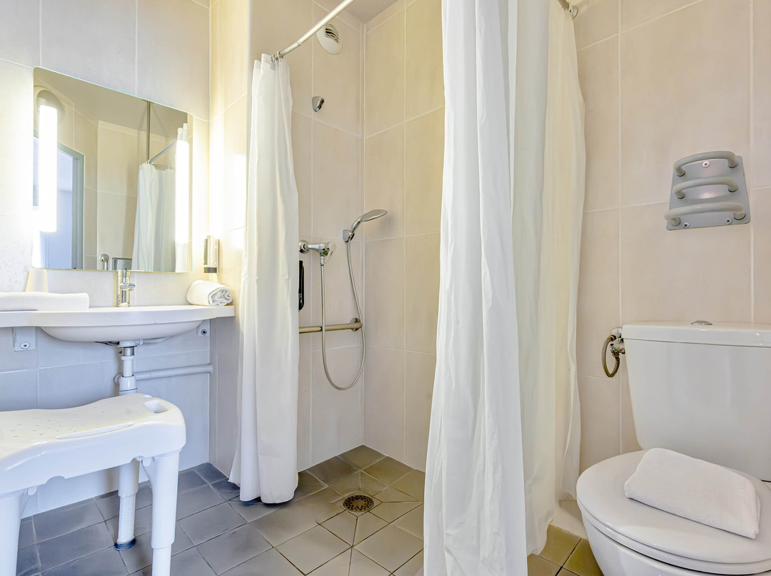 B&B HOTEL Brignoles主图