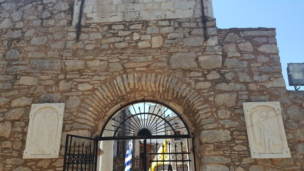 Medieval Village of Mesta景点图片