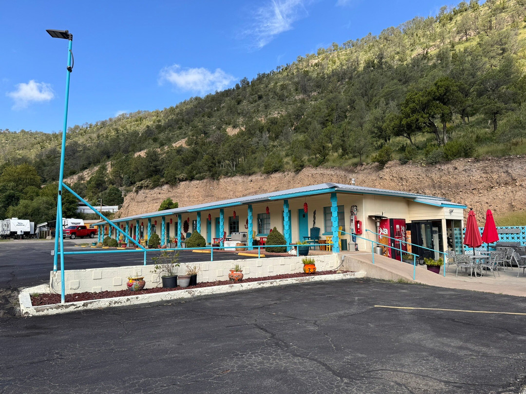 Arrowhead Motel and RV Park主图