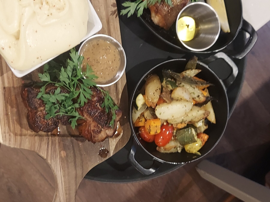 LOGIS Hôtel-restaurant Les Coudercous主图